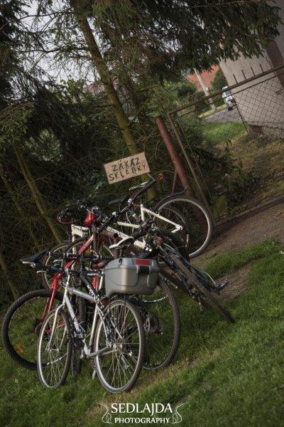 Mňága a Žďorp zahrála v Otovicích dobrovolníkům i stovkám místních 