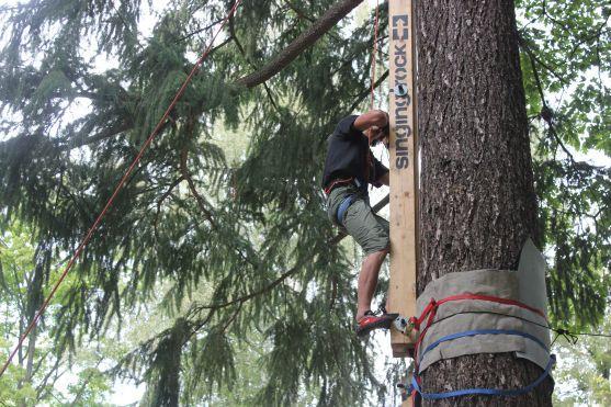 Video: I takový je Mezinárodní horolezecký filmový festival v Teplicích nad Metují