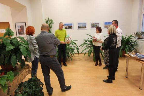 Do nemocnice většinou nikdo nechodí, když zrovna nemusí... 