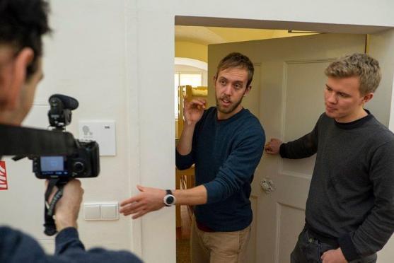 Studenti z Kosova, Číny, Indie či Islandu filmovali v klášteře