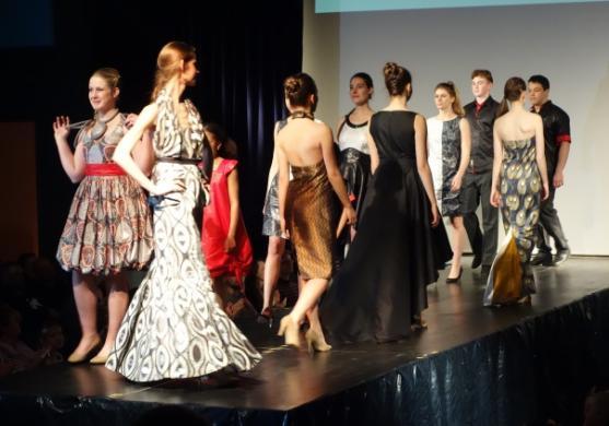 Dvakrát vyprodaný sál Informačního centra přivítal jaro v Broumově opět velkolepě 