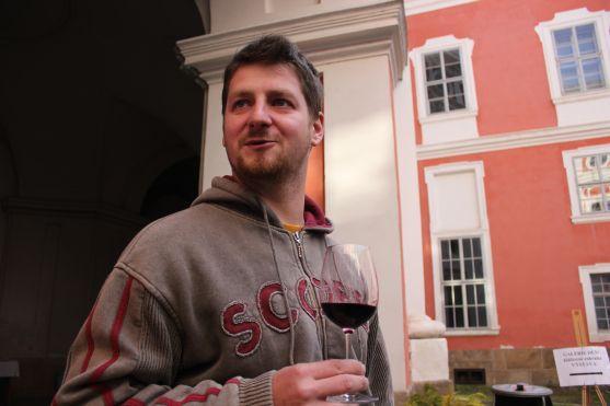 Veřejná ochutnávka vín Vinum et Cetera zahájila turistickou sezónu na Broumovsku 