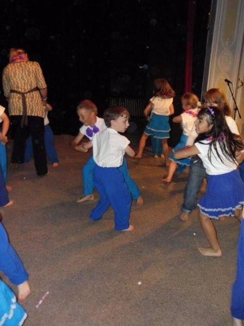 Divadelní akademií Mateřská škola Broumov bilancuje rok 