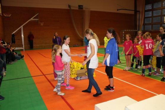 Další turnaj barevného volejbalu se hrál v Broumově