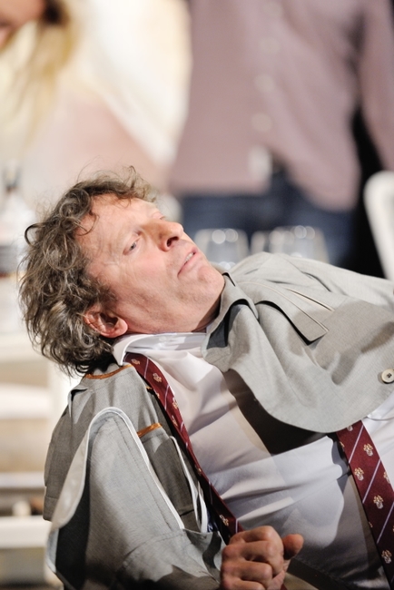 "Jako u nás doma!" Tak komentovali návštěvníci představení Tři verze života