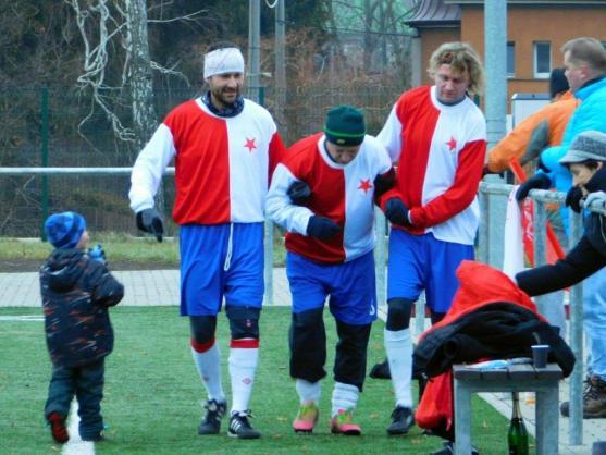 Předsilvestrovské derby fanoušků pražských "S" vyhráli sešívaní