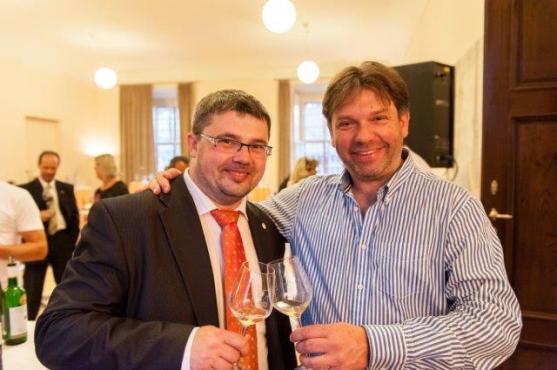 Aukce Dobročinného večera pro Broumovsko vynesla 320 tisíc korun