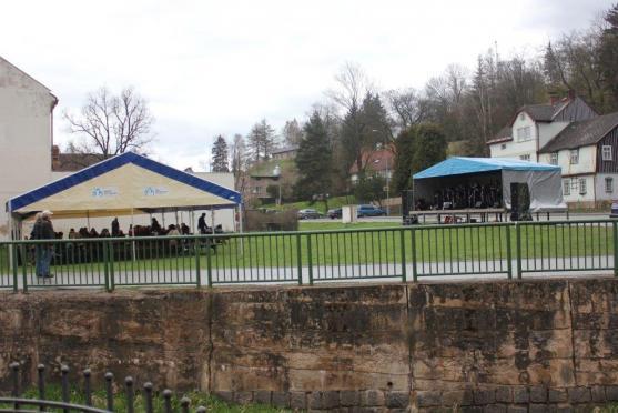 V Teplicích nad Metují přivítali jaro a opět otevřeli hotel Střelnice