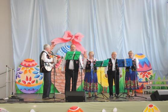 Stovka stánků, více jak tisíc hostů. Takový byl Velikonoční jarmark Gminy Radków