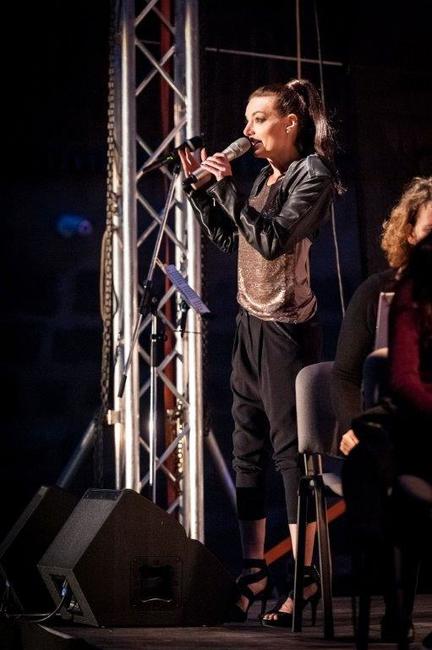 Hvězdy z PSO se snesly do klášterní zahrady. Vznikla tak neopakovatelná tradice venkovních charitativních koncertů 