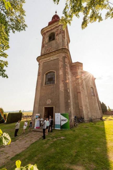 V kostele sv. Anny ve Vižňově vystoupilo Kubelíkovo trio 