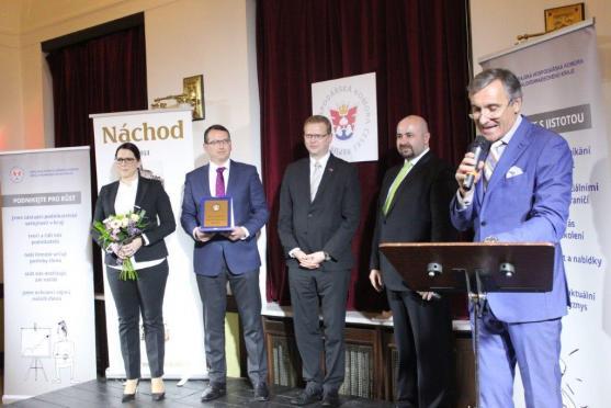 Firma PRIKNER - tepelné zpracování kovů, s.r.o. byla vyhlášena Firmou roku Náchodska 2016 