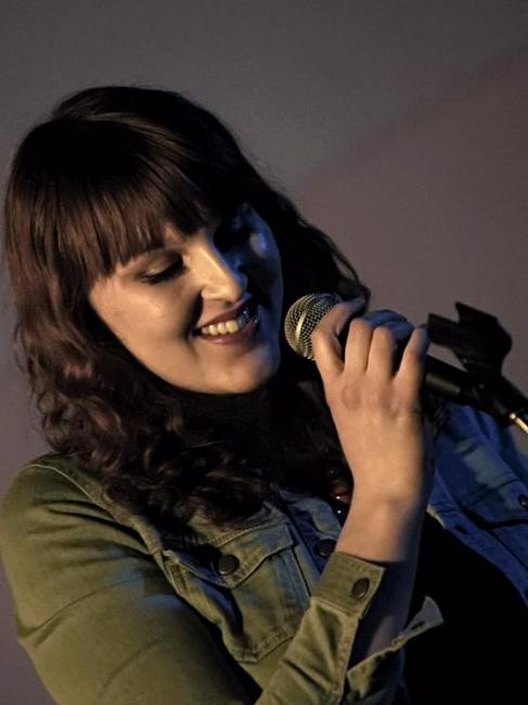 Na festivalu miniRockTrencle debutovala broumovská kapela Hellmania 