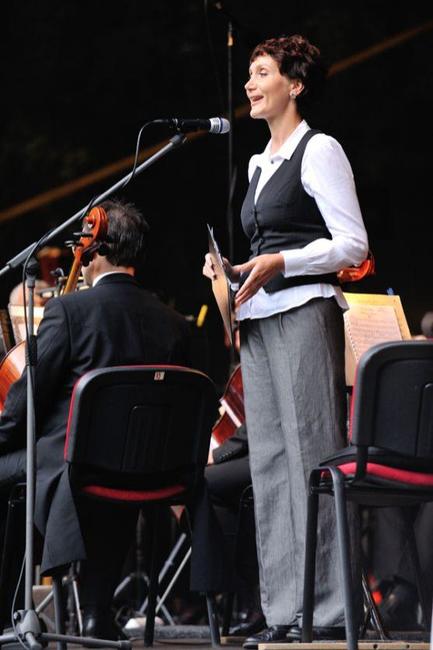 Hradeckou filharmonii poslouchalo ve skalách 1300 diváků 