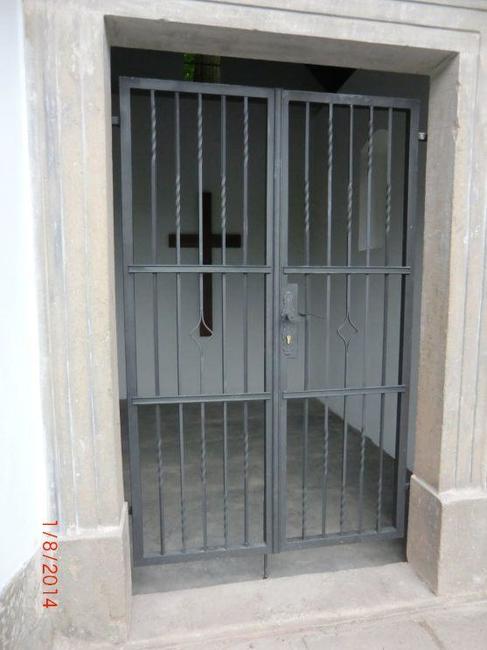 V Šonově u Broumova opravili kapličku. Koncem srpna dokončí Dům pro seniory 