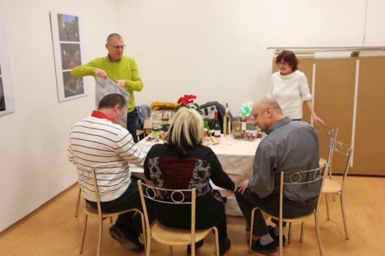 Do nemocnice většinou nikdo nechodí, když zrovna nemusí... 