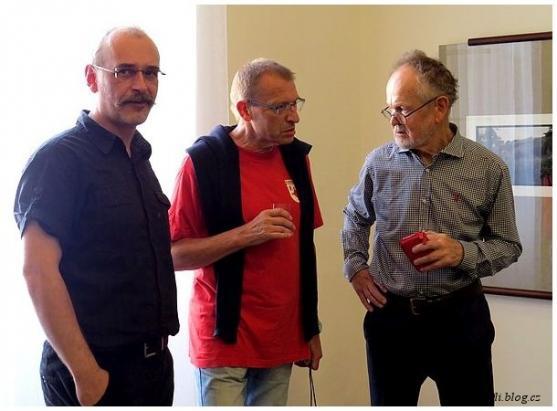 Dernisáž výstavy Jindřicha Růžičky s názvem V prostoru paměti 