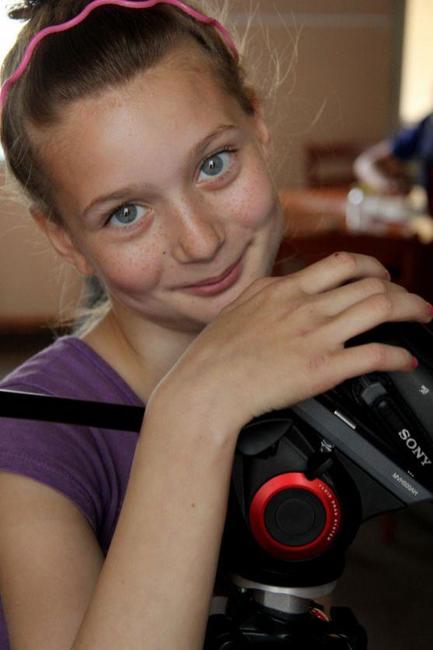 Filmfárum - to jsou tvůrčí filmové dílny v broumovském klášteře 