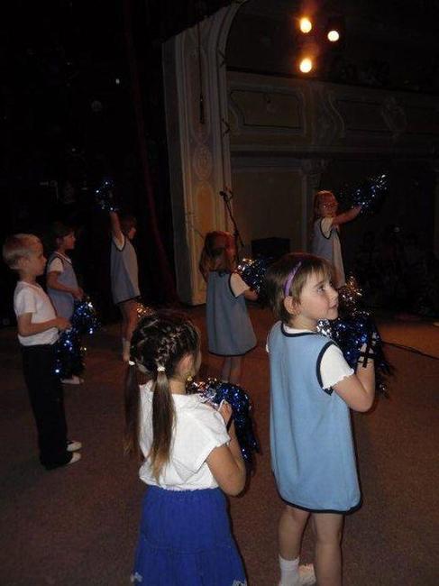 Divadelní akademií Mateřská škola Broumov bilancuje rok 