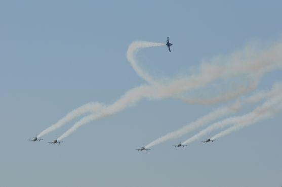 Desítky letounů z 15 zemí světa. To je CIAF 2012