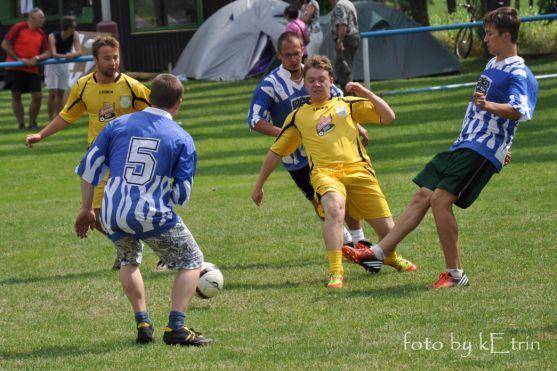 Fotbalový pohár O Cup si po penaltovém maratonu vystřílel tým Káňata Broumov