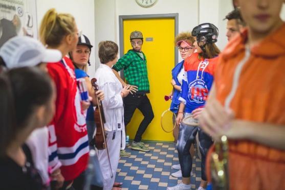 Police Symphony Orchestra nabralo na váze