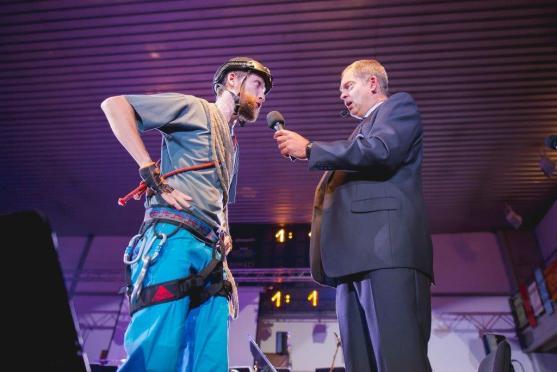 Police Symphony Orchestra nabralo na váze