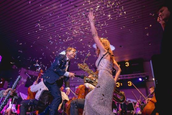 Police Symphony Orchestra nabralo na váze