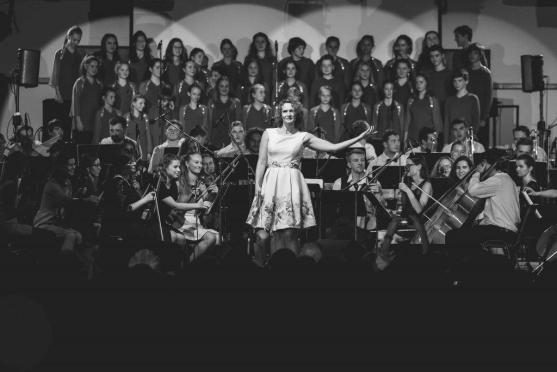 Police Symphony Orchestra nabralo na váze