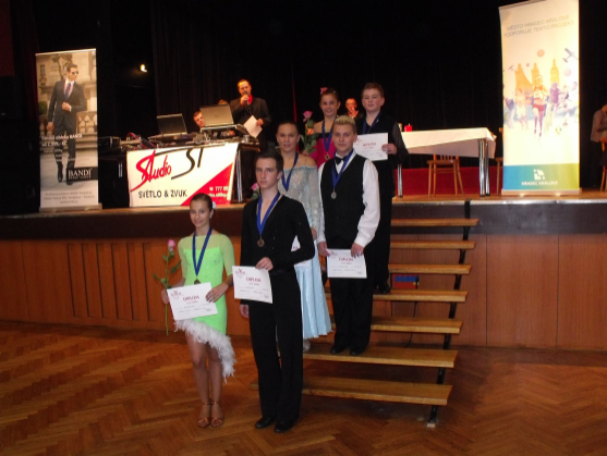 Broumovští mladí tanečníci jezdí pilně po soutěžích 