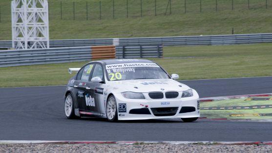 Automobilový závodník Michal Matějovský testoval vůz pro závody na Sicílii