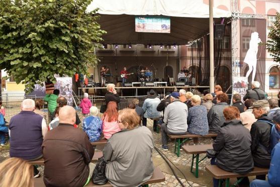 Letošní Svatováclavské slavnosti byly ve znamení babího léta