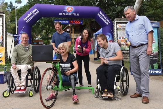 Na projekt Nezastavitelní se vybralo celkem přes jeden a čtvrt milionu korun. Pomohli i turisté v Adršpachu