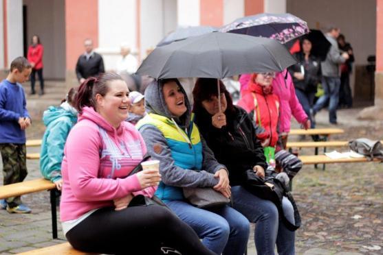 Lahodný burčák tekl v broumovském klášteře proudem