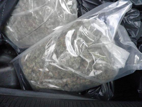 Místo rezervního kola Polák převážel pytle s marihuanou