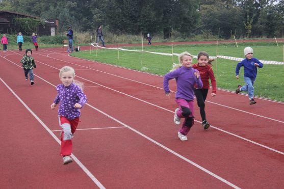 Absolutním vítězem Šedesátky Masarykovy základní školy se stal Simon Farkaš