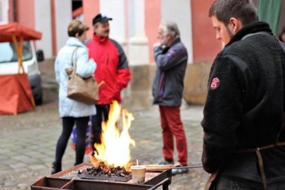 Broumovský klášter přivítal jaro Velikonočním trhem