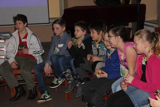 Děti se na chvíli staly dobrodruhy a prozkoumaly zimní Broumovsko skrytou kamerou