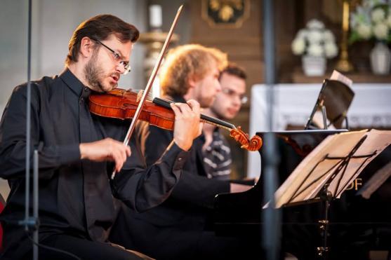 Koncert Dvořákova tria přilákal 333 diváků 