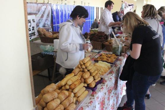 Stovka stánků, více jak tisíc hostů. Takový byl Velikonoční jarmark Gminy Radków