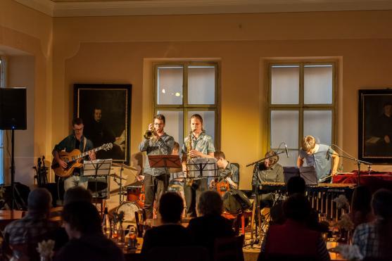 The Cupcake Collective předvedli v Kreslírně energickou show 