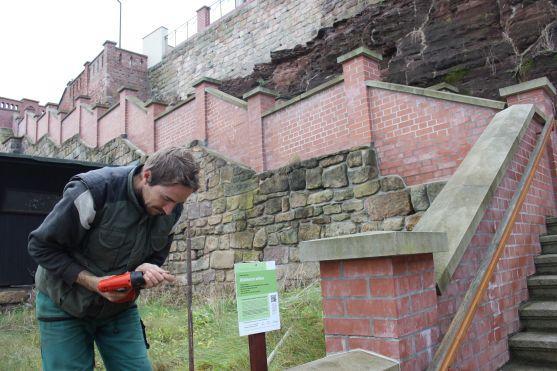 Nová naučná stezka upozorňuje na geologické fenomény Broumovska