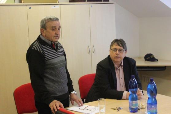 Hejtman Lubomír Franc navštívil Suchý Důl a Žďár nad Metují: "Podmínky pro život obyvatel tu jsou velmi dobré." 