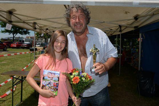 Nela Řehořová z Police nad Metují natáčí film Babovřesky 3