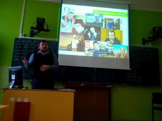 Gymnázium Broumov spolupracuje s Univerzitou Hradec Králové