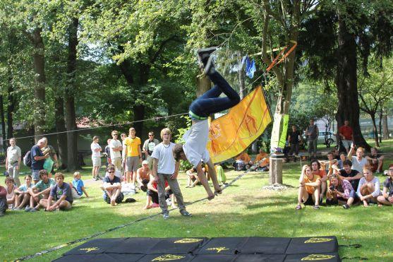 Video: I takový je Mezinárodní horolezecký filmový festival v Teplicích nad Metují