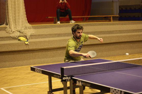 Neporažený Karel Gombarčík ml. se stal vítězem turnaje ve stolním tenise v Červeném Kostelci