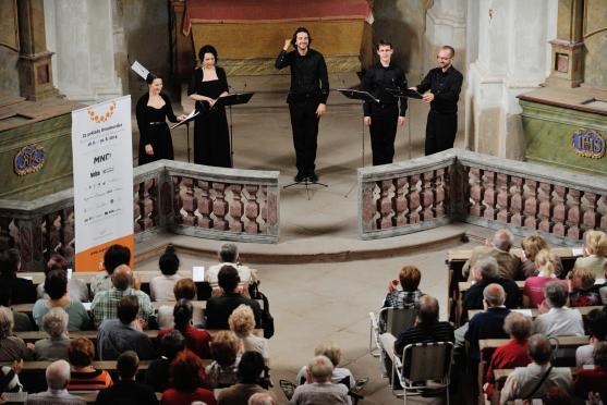 Ohlédnutí za druhým koncertem festivalu Za poklady Broumovska 