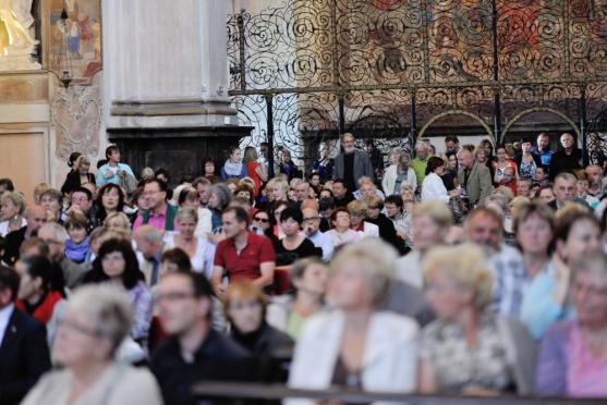 Úvodní koncert festivalu Za poklady Broumovska přilákal 400 posluchačů 