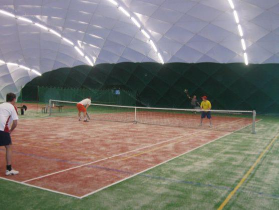 V teplickém Sportcentru byl o víkendu zahájen 2. ročník zimní tenisové ligy